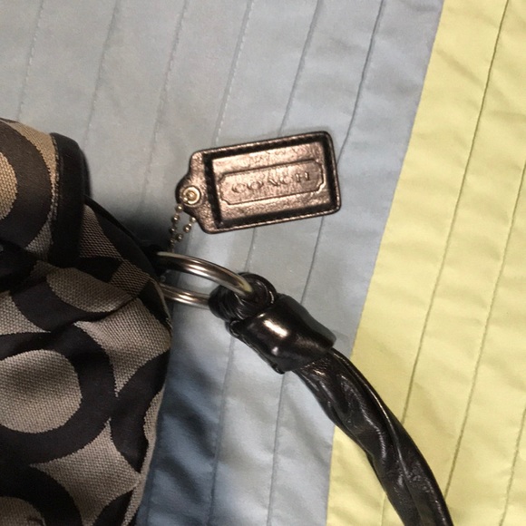 Coach purse - Picture 2 of 8